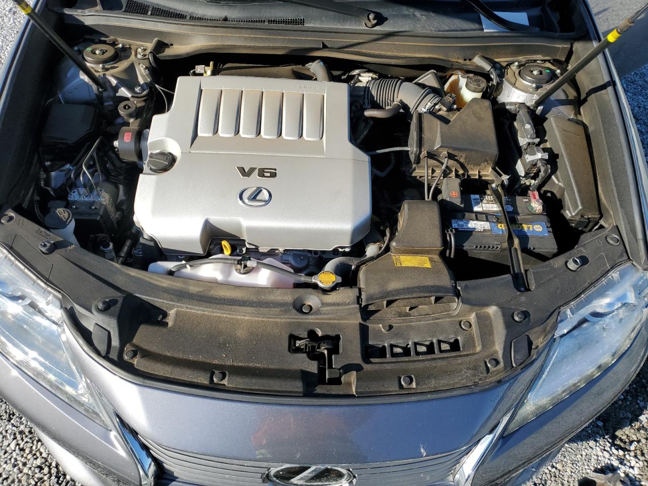 2014 Lexus ES - Image 13