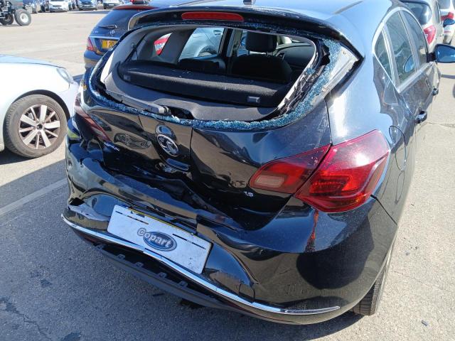 2015 VAUXHALL ASTRA SRI