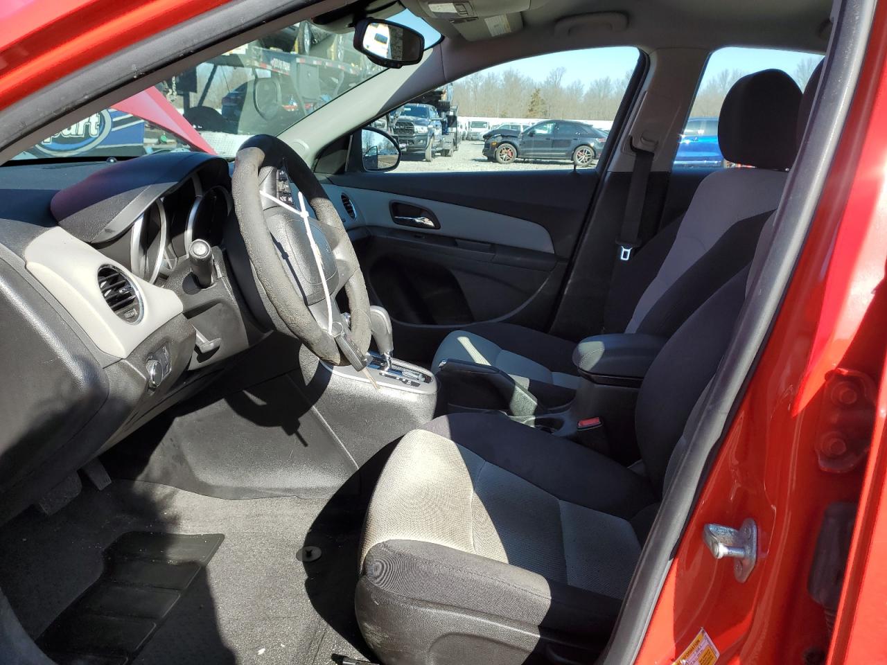2014 Chevrolet Cruze - Image 7