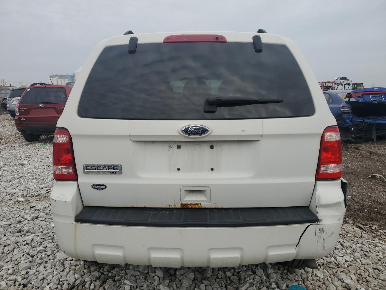 2010 Ford Escape - Image 6