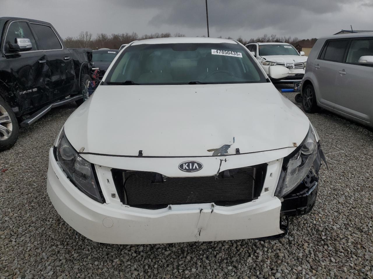 2011 Kia Optima - Image 5