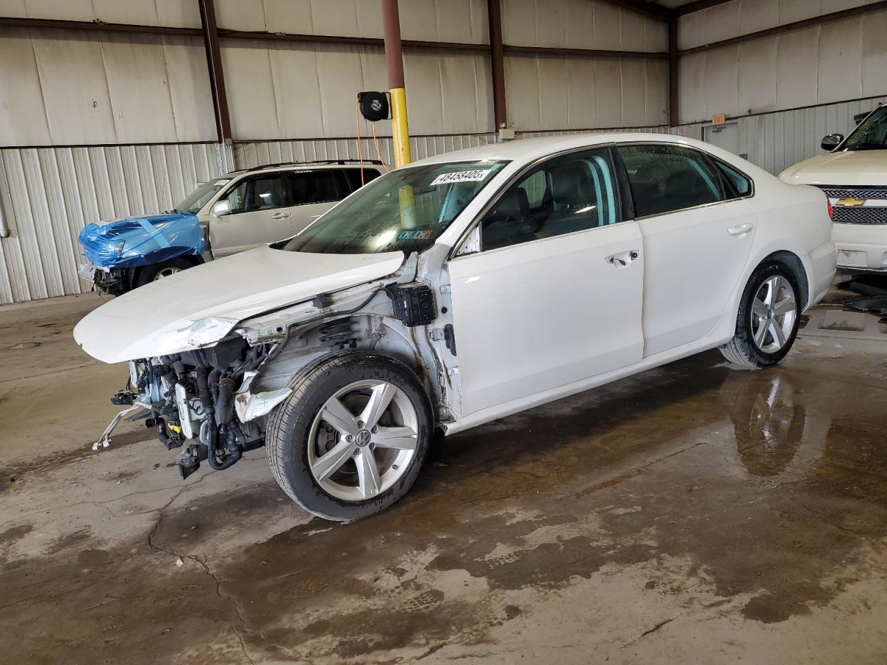 2015 Volkswagen Passat - Image 1