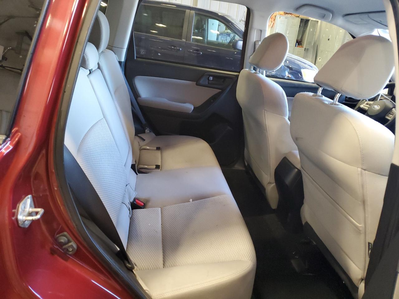 2014 Subaru Forester - Image 11