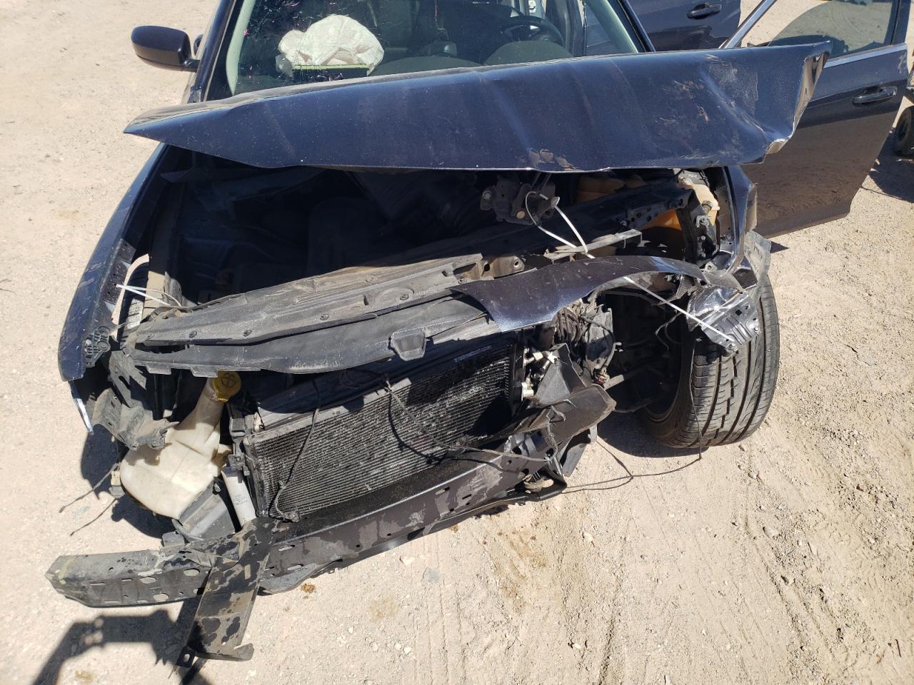 2015 Chrysler 300 Limited VIN: 2C3CCAAG6FH930208 Lot: 50710995