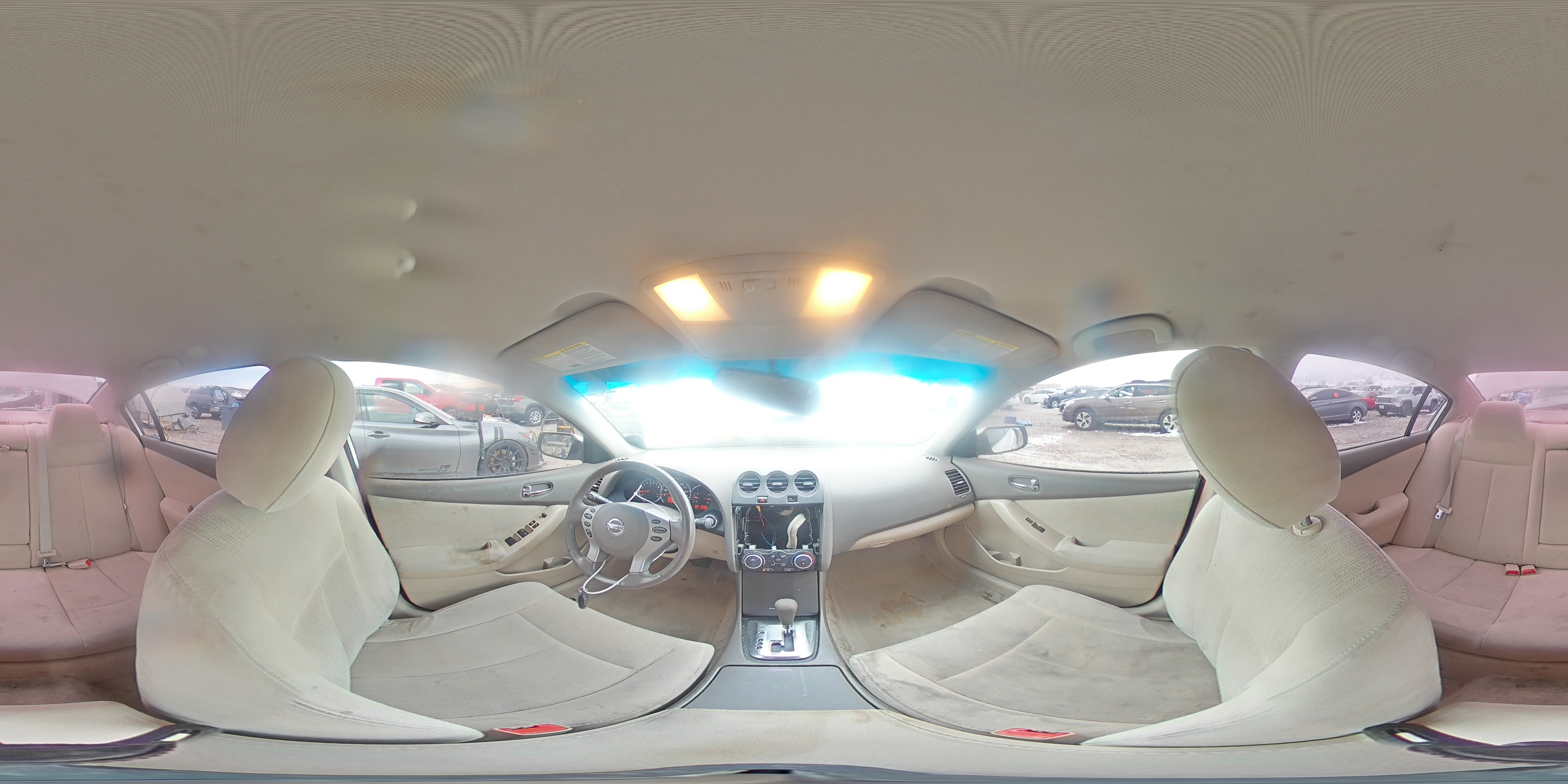 2012 Nissan Altima - Image 14