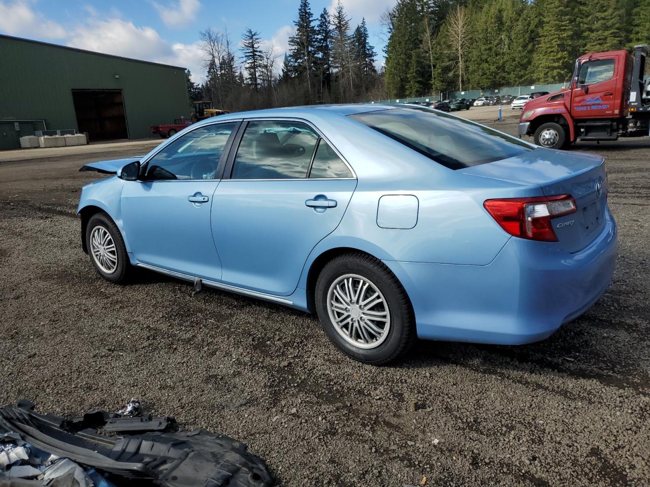 2014 Toyota Camry - Image 2