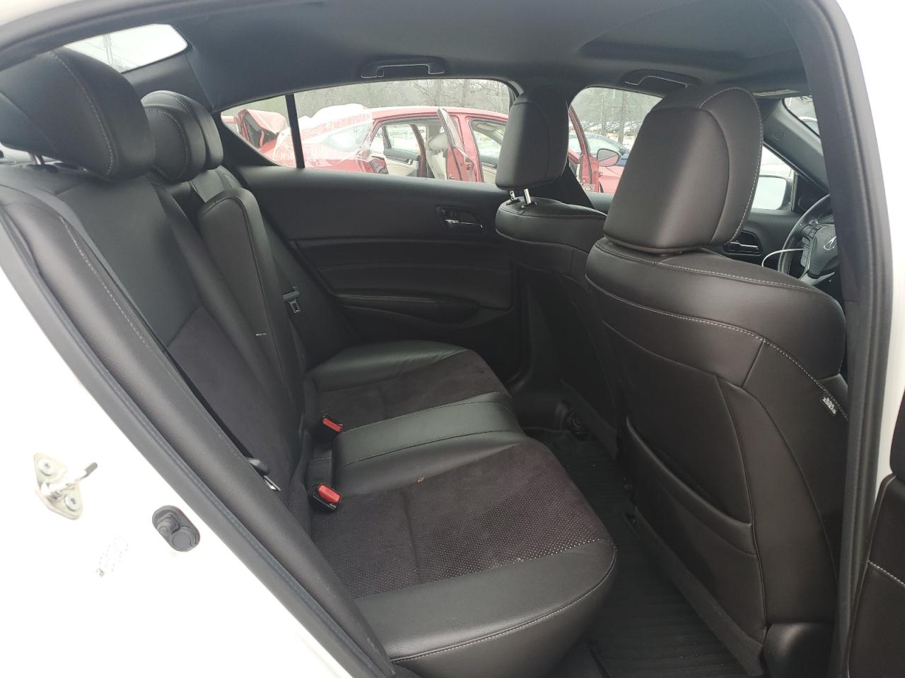 2016 Acura ILX - Image 10