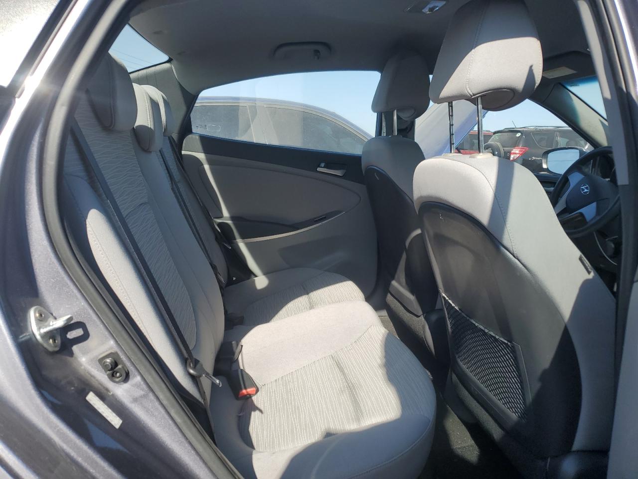 2016 Hyundai Accent - Image 10