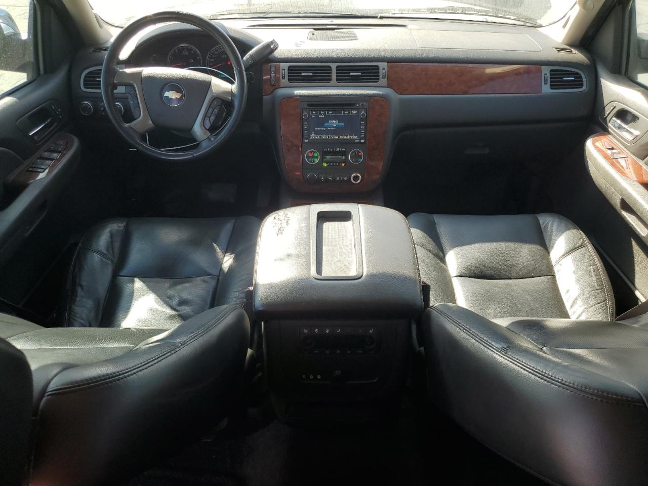 2009 Chevrolet Tahoe - Image 8