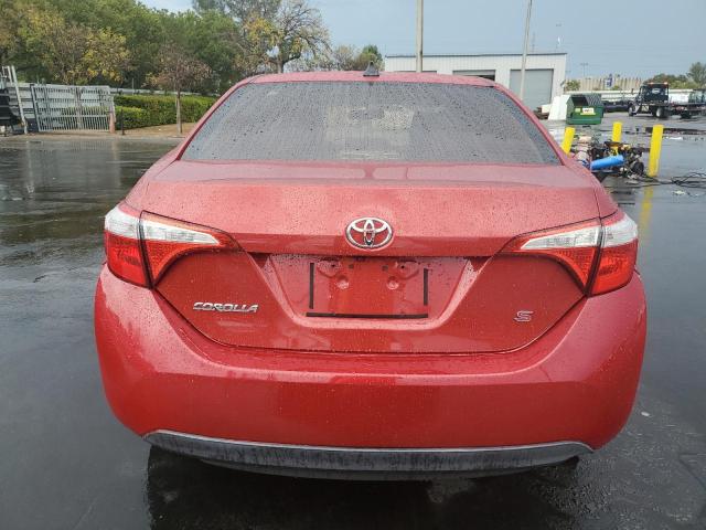 Sedans TOYOTA COROLLA 2016 Czerwony