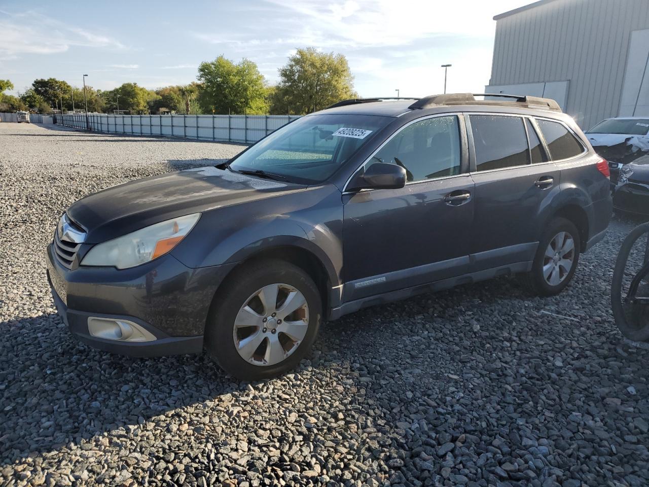 2010 Subaru Outback - Image 1