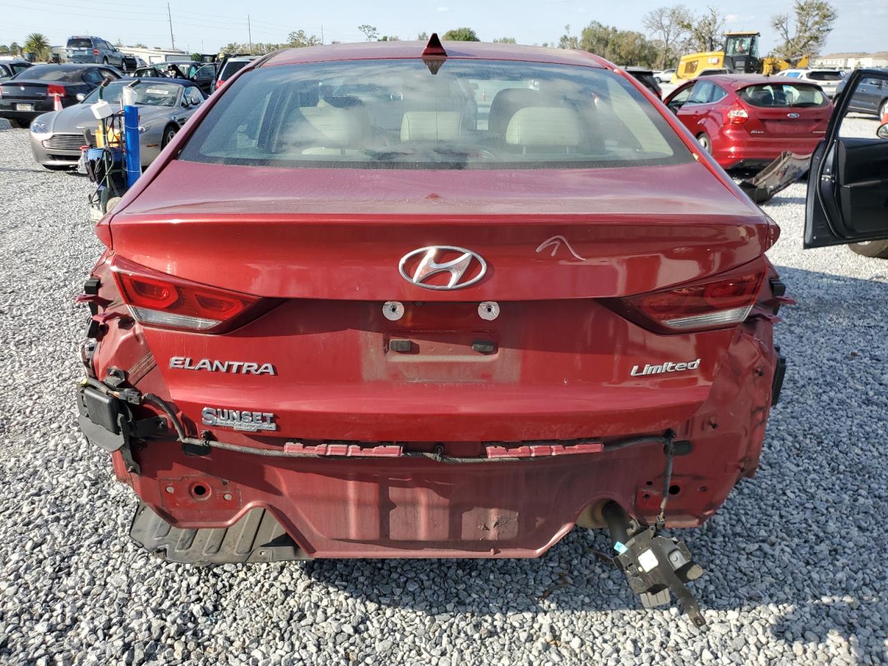 2017 Hyundai Elantra - Image 6