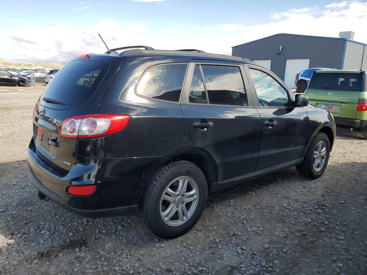 2012 Hyundai Santa Fe - Image 3