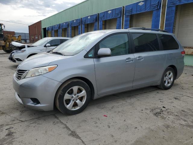 2014 Toyota Sienna Le на продаже в Columbus, OH - Side