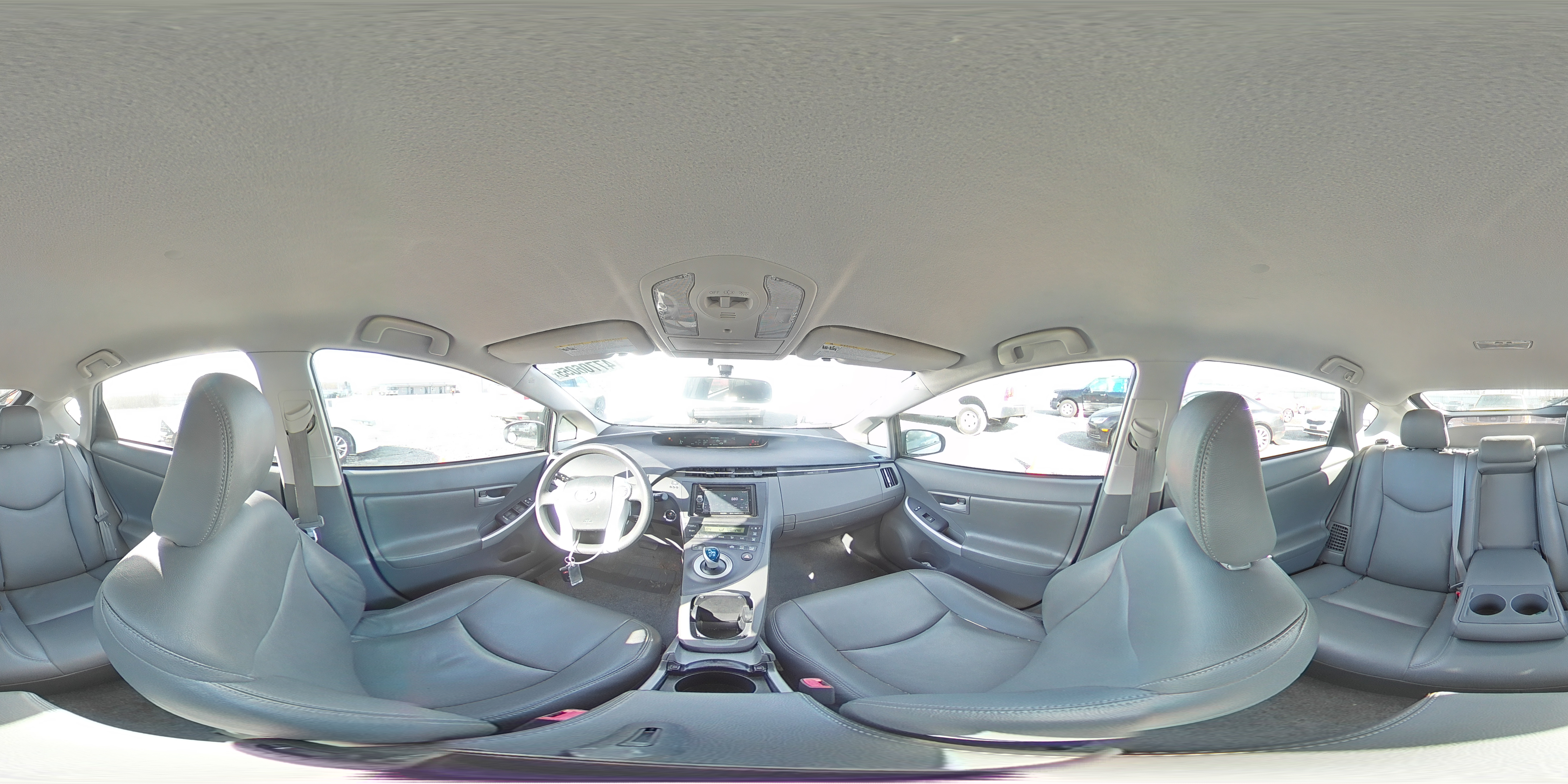 2010 Toyota Prius - Image 14