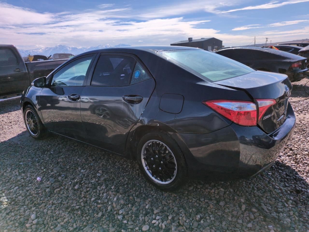 2015 Toyota Corolla - Image 2