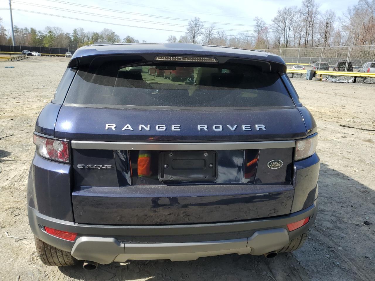 2015 Land Rover Range Rover - Image 6