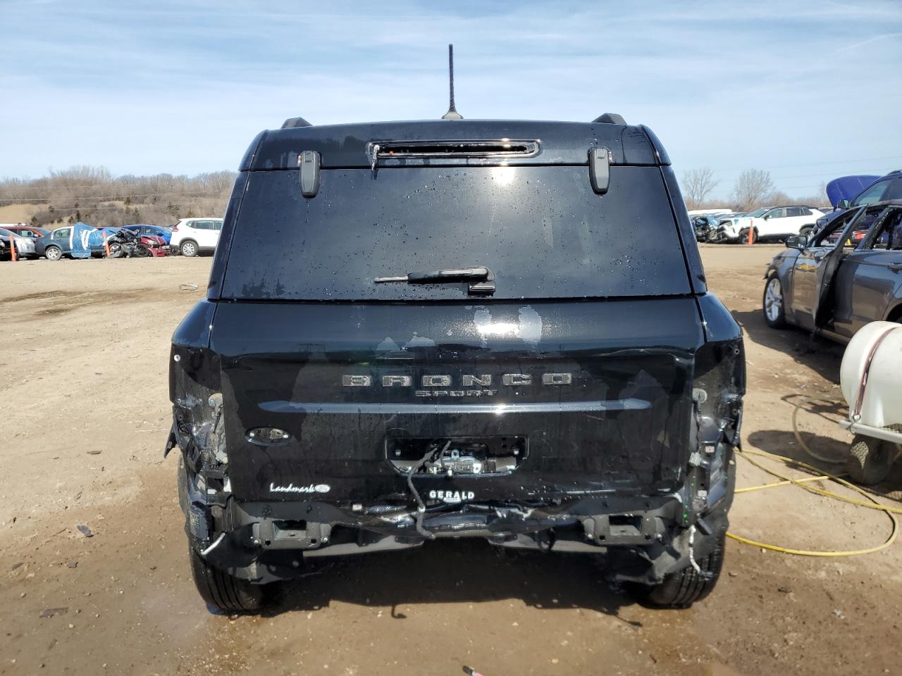 2021 Ford Bronco - Image 6
