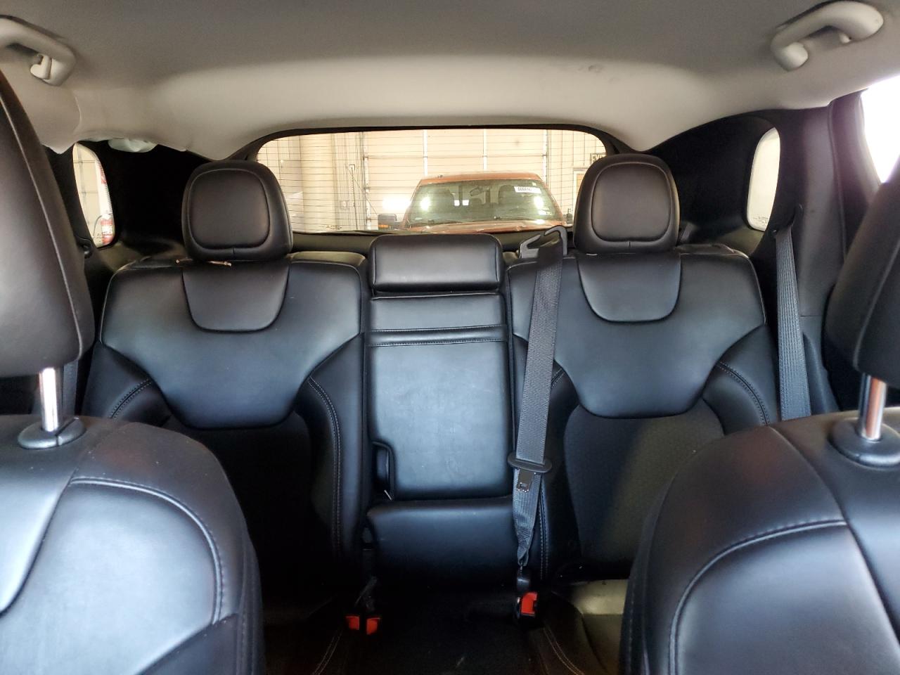 2019 Jeep Grand Cherokee - Image 10