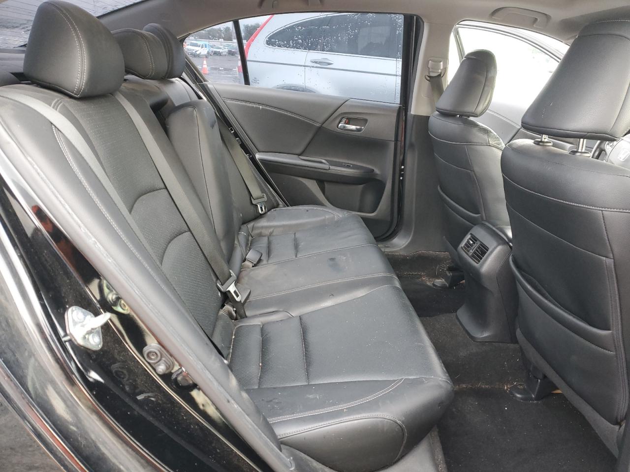 2015 Honda Accord - Image 10