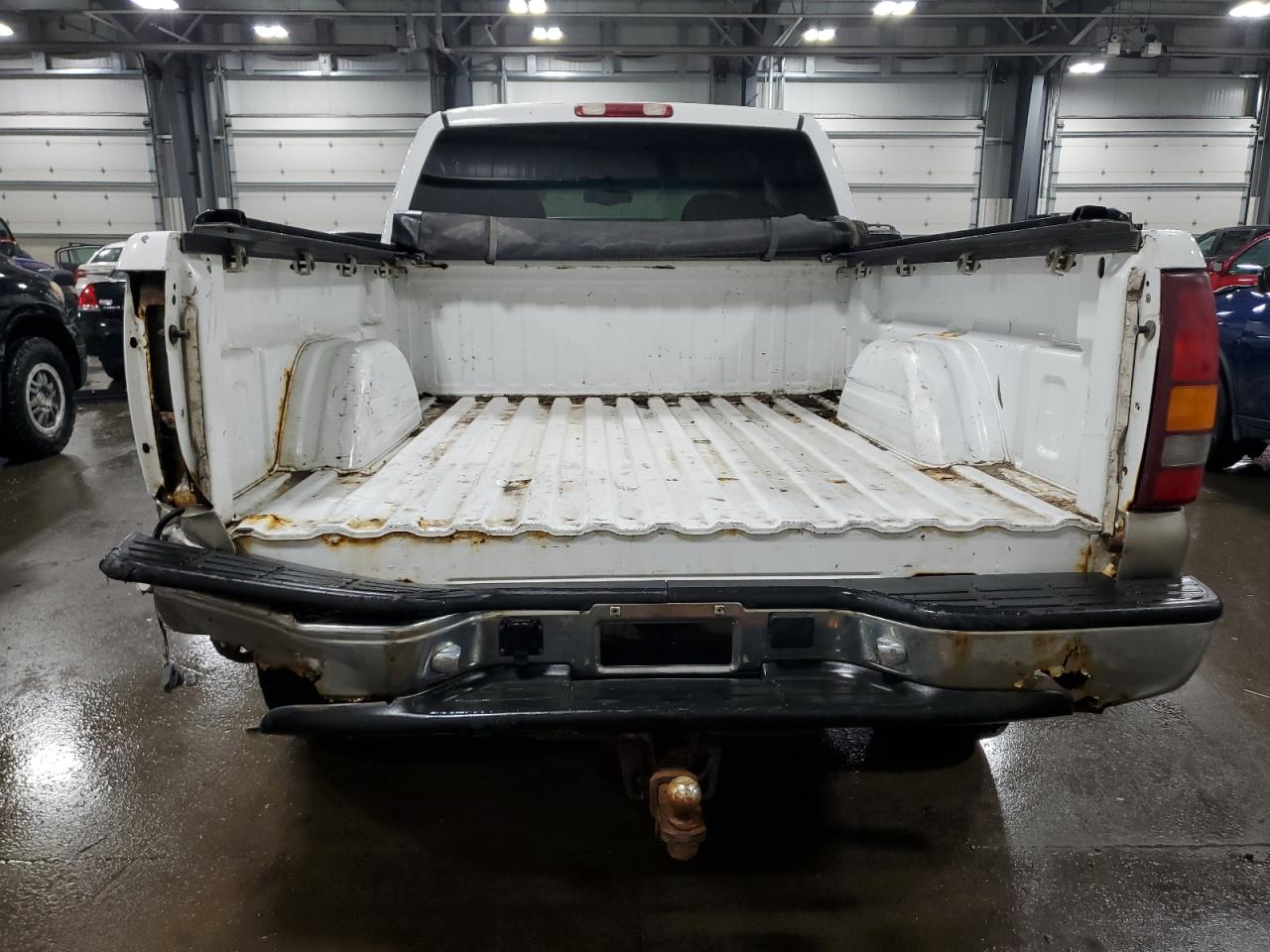 2002 Chevrolet Silverado - Image 6