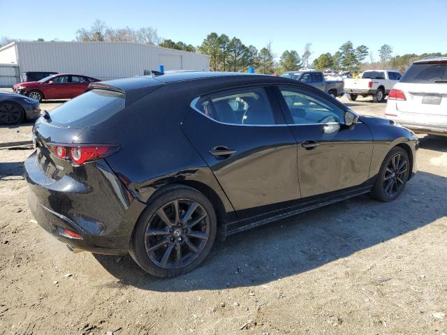  MAZDA 3 2023 Чорний