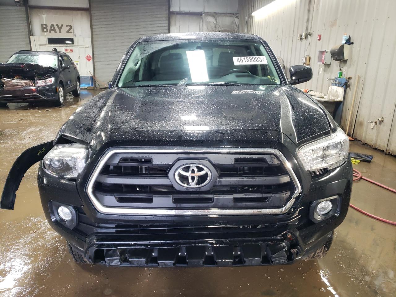 2017 Toyota Tacoma - Image 5