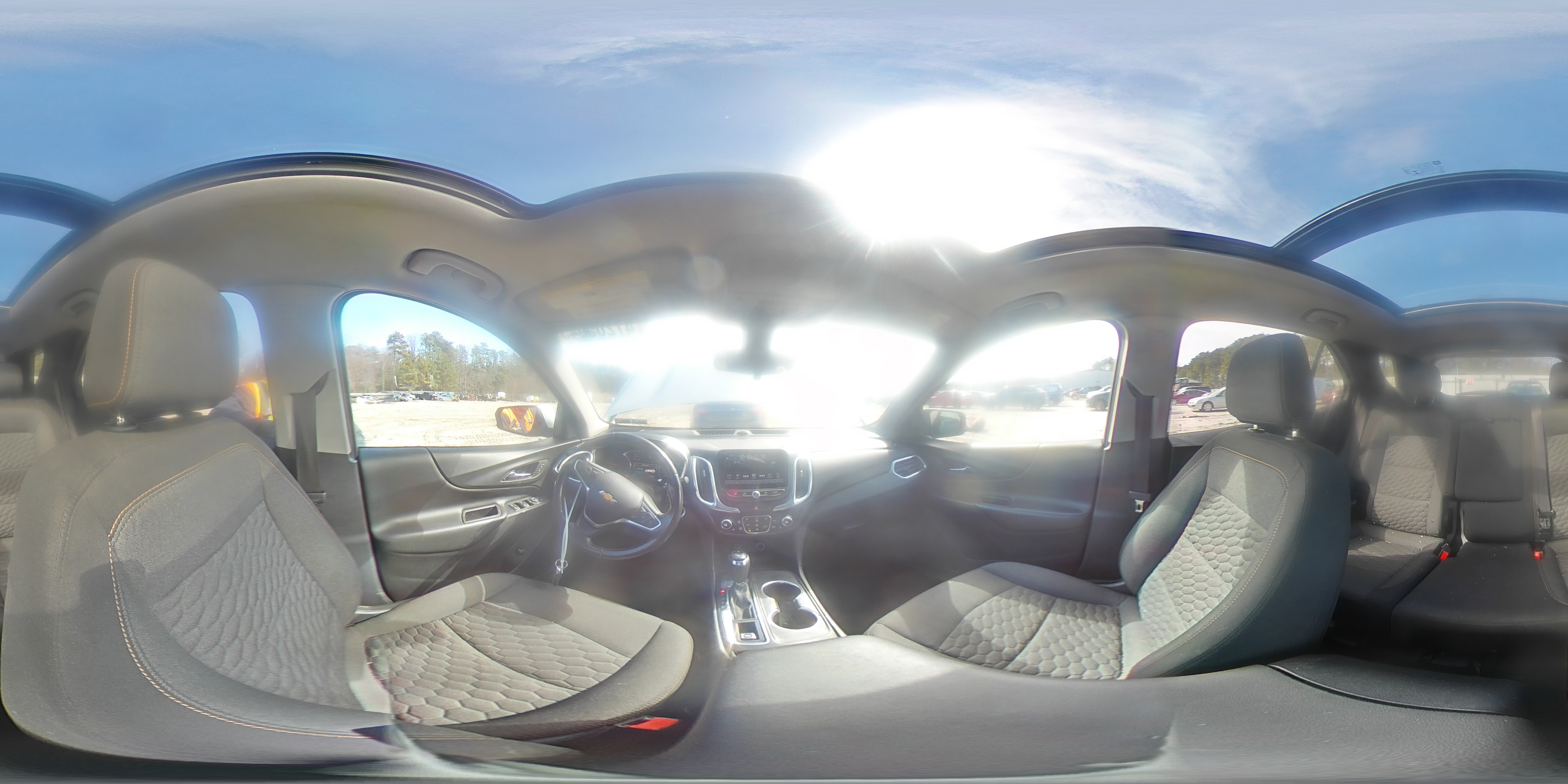 2018 Chevrolet Equinox - Image 13