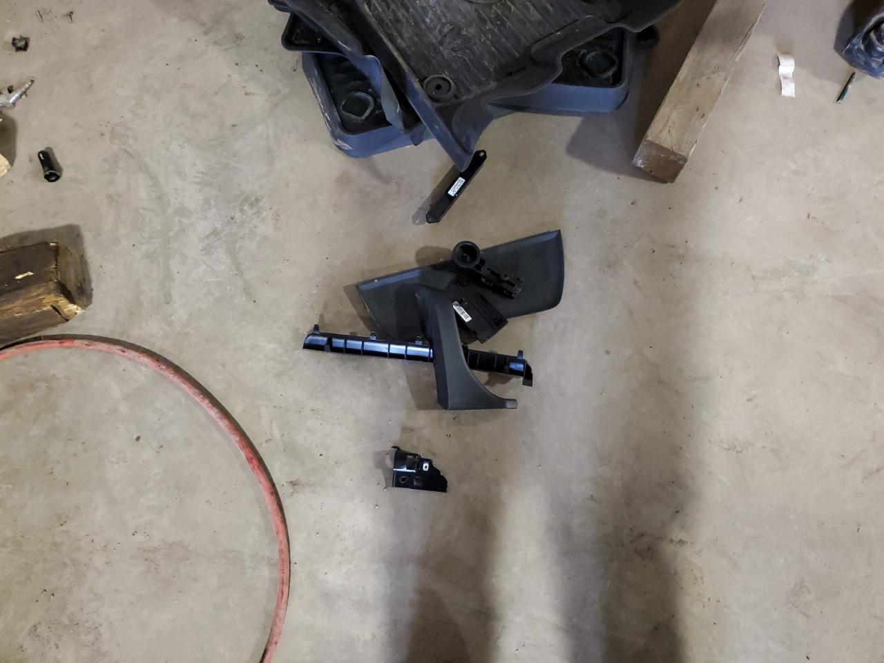2021 RAM 1500 - Image 12