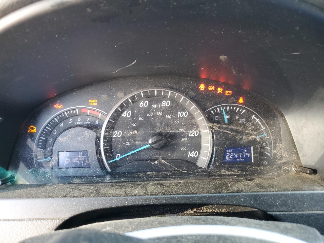 2015 Toyota Camry - Image 9