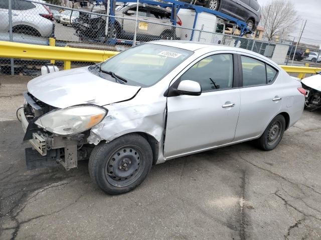 2013 Nissan Versa S