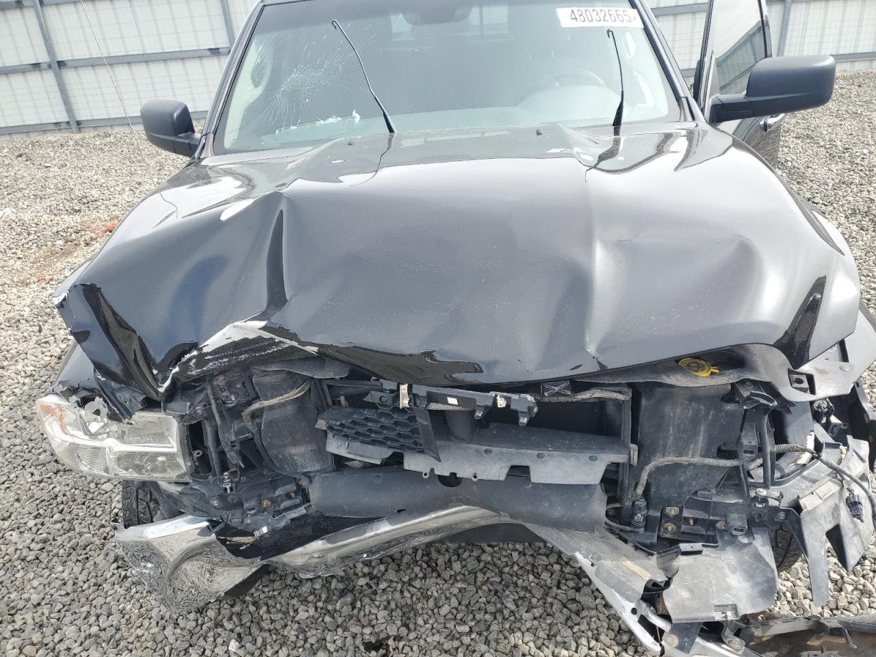 2017 RAM 1500 - Image 11