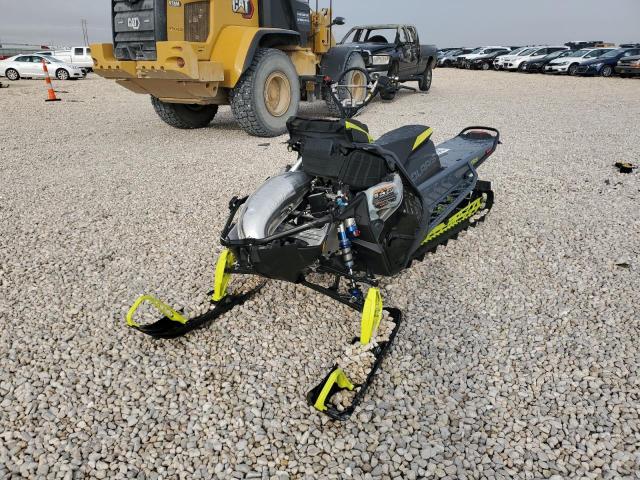 2022 POLA SNOWMOBILE