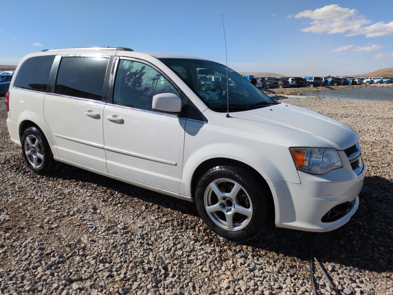 2013 Dodge Caravan - Image 4