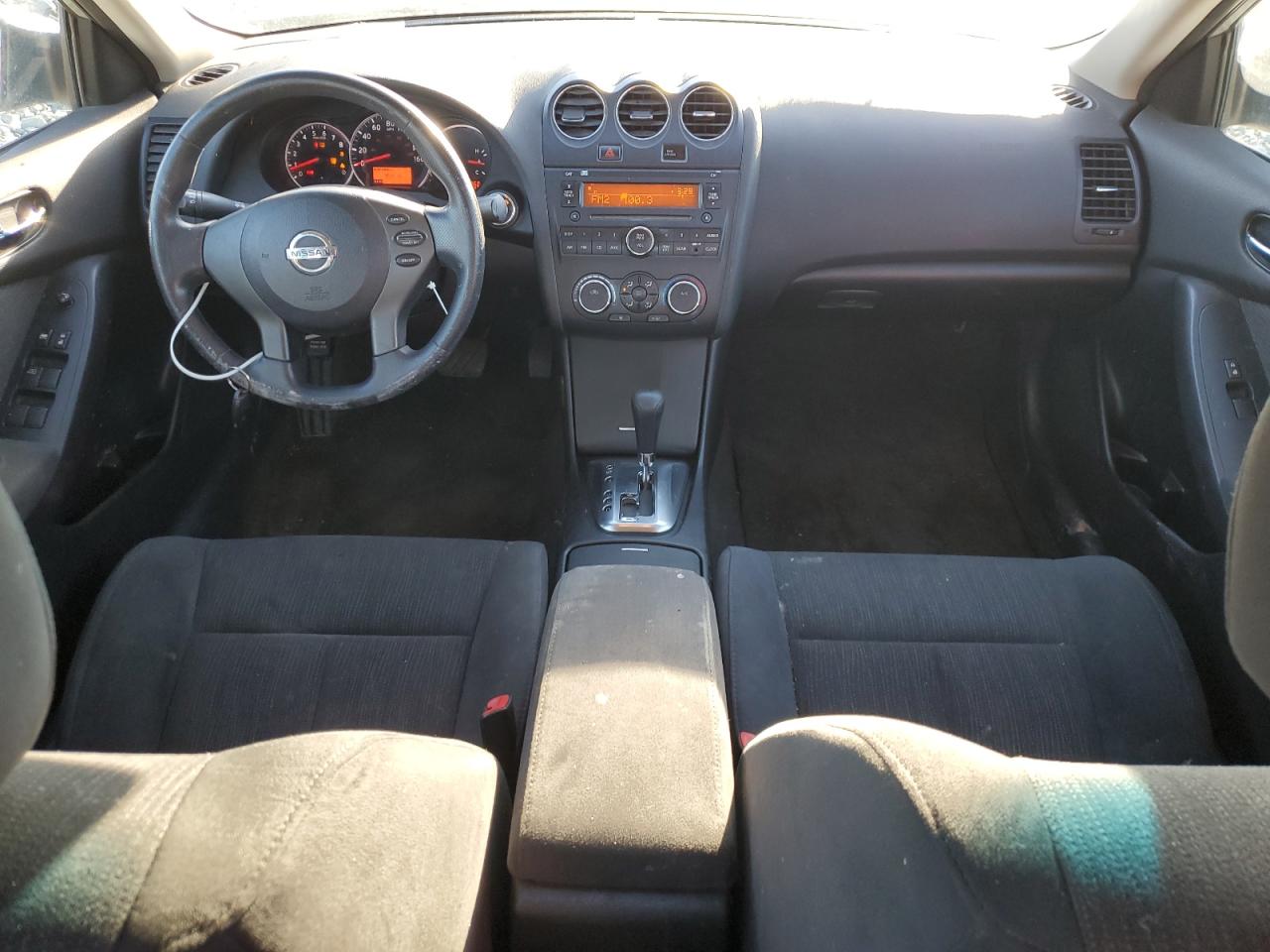 2012 Nissan Altima - Image 8