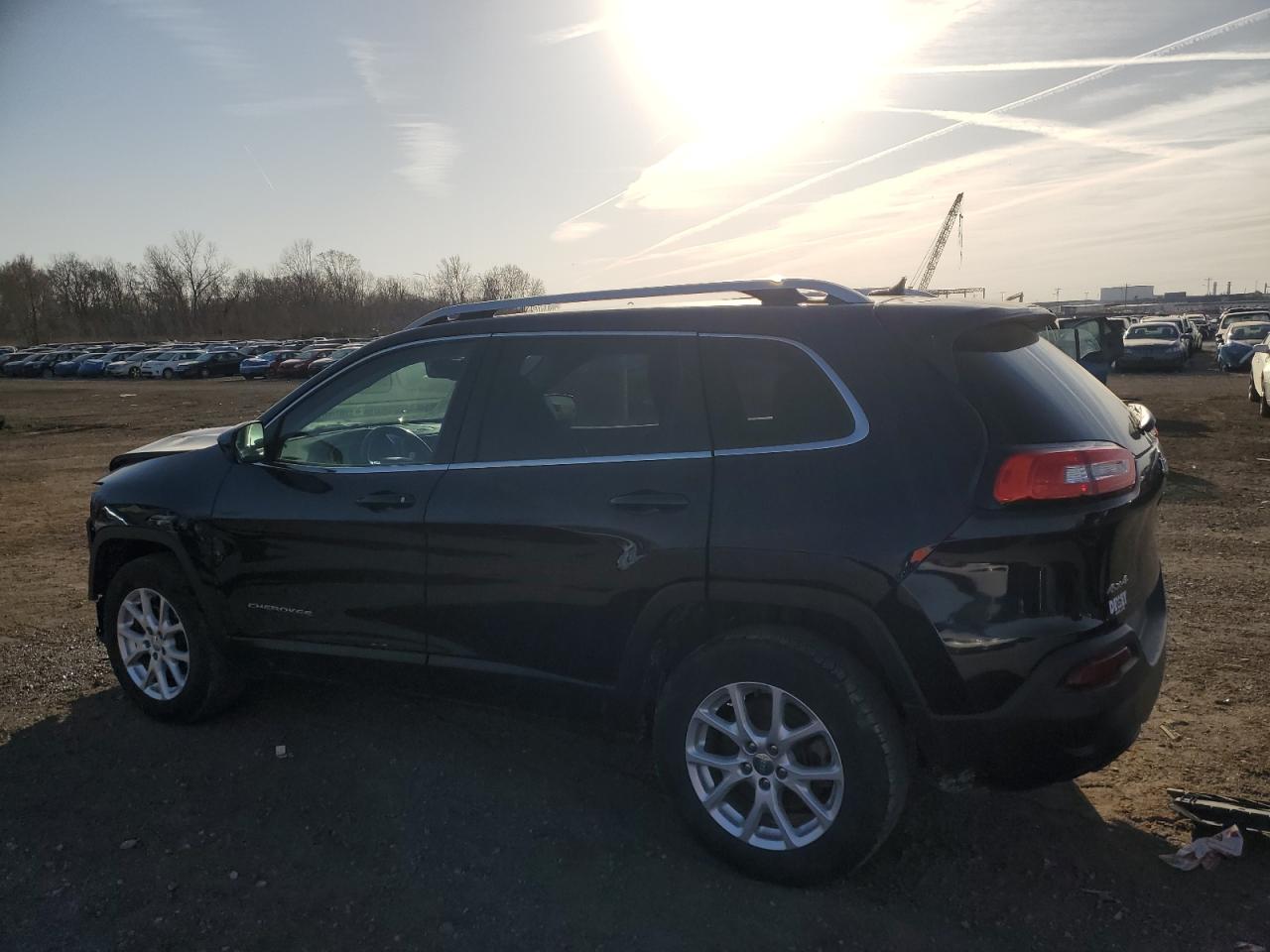 2014 Jeep Grand Cherokee - Image 2