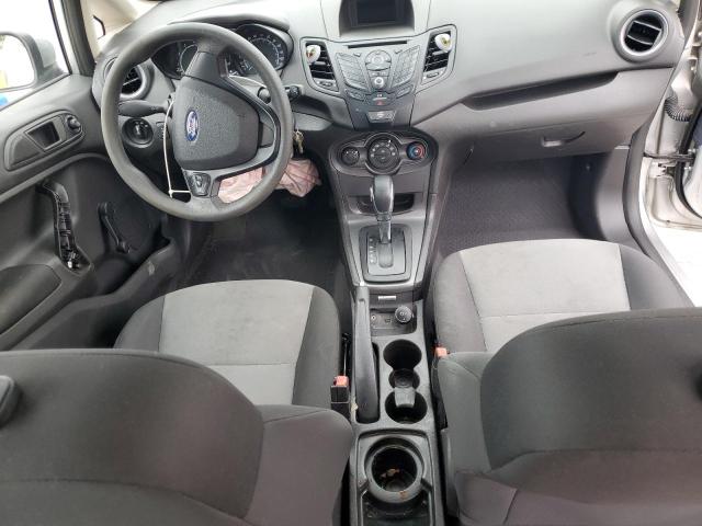  FORD FIESTA 2019 Srebrny