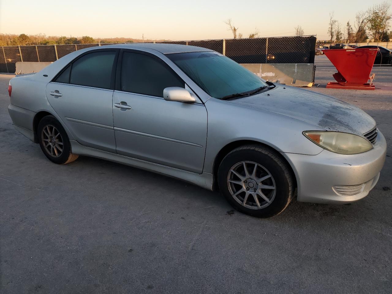 2005 Toyota Camry - Image 4