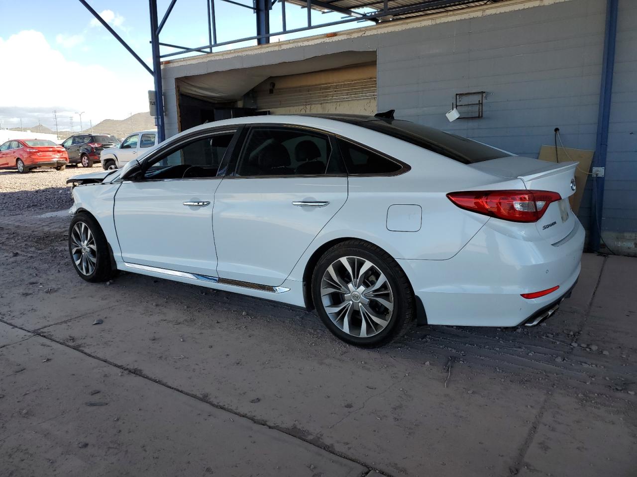 2015 Hyundai Sonata - Image 2