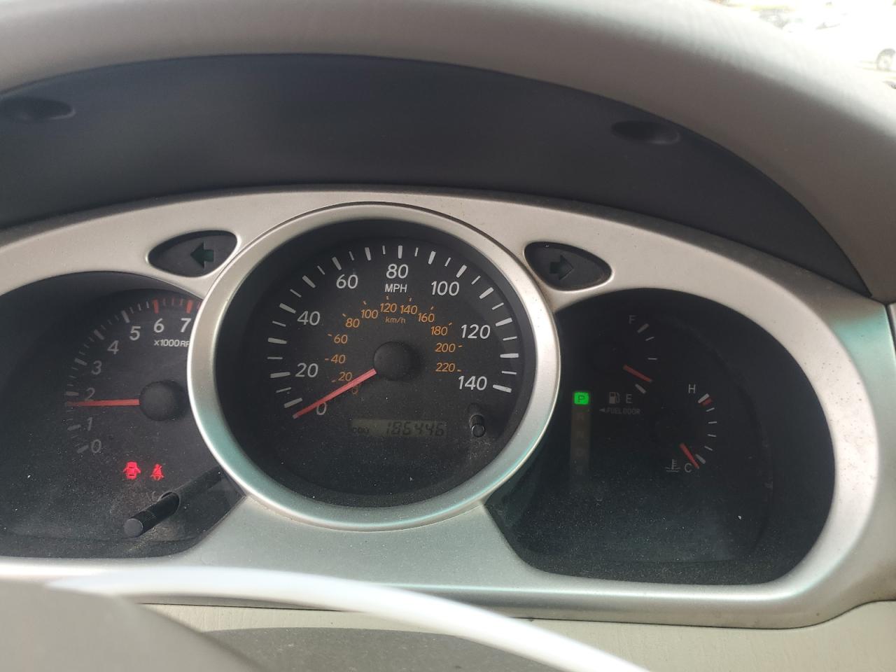 2005 Toyota Highlander - Image 9