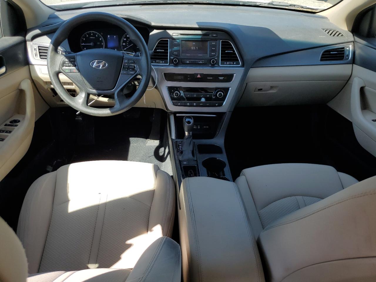2015 Hyundai Sonata - Image 8