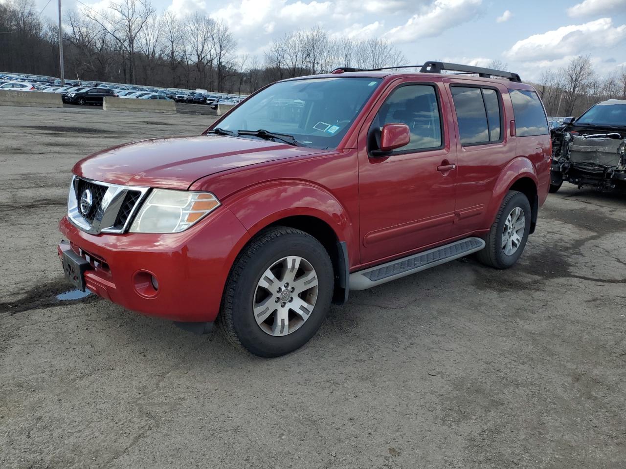 2010 Nissan Pathfinder S للبيع في Marlboro، NY - Front End