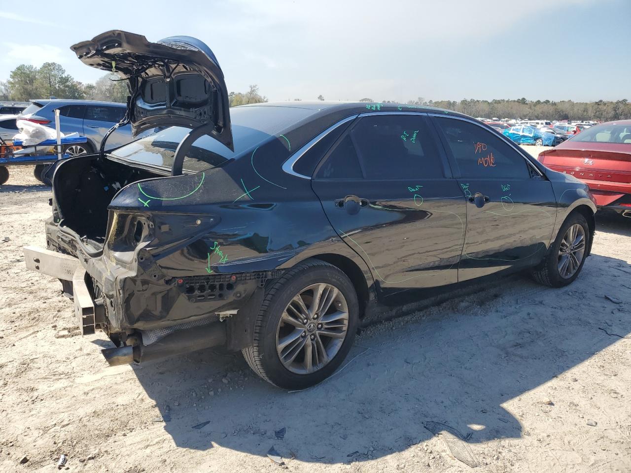 2015 Toyota Camry - Image 3