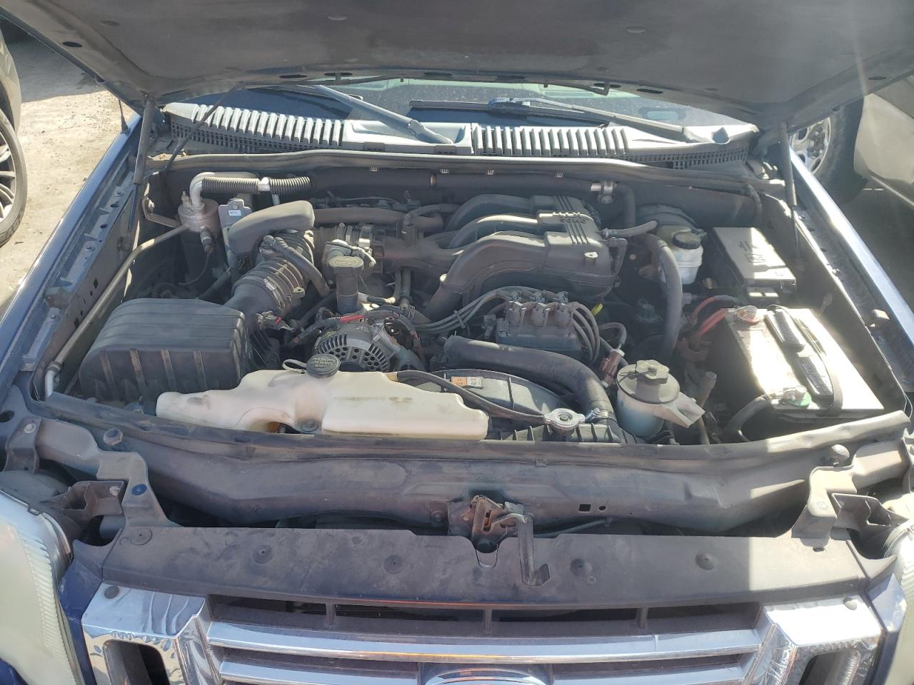 2007 Ford Explorer - Image 12