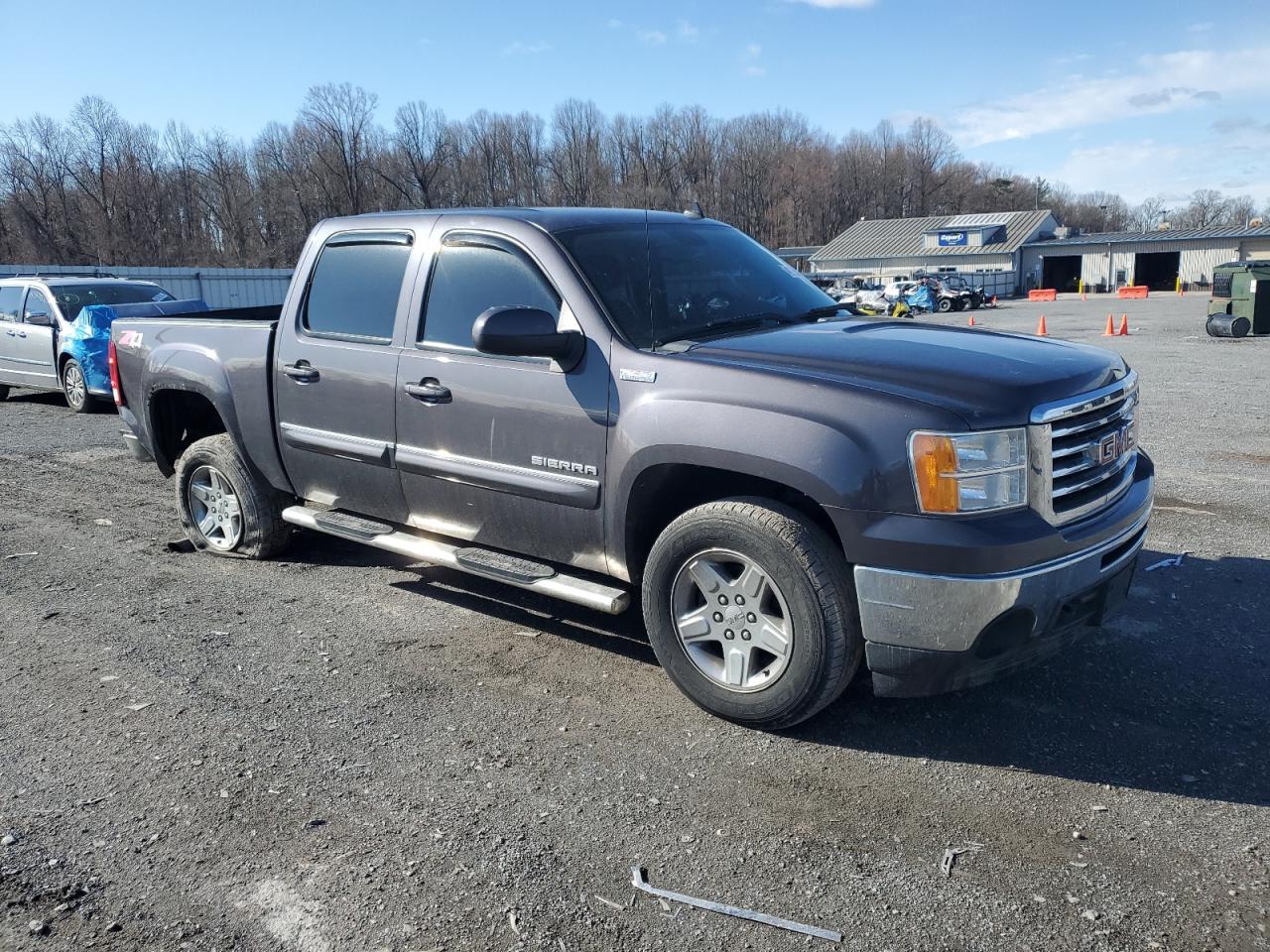 2010 GMC Sierra - Image 4