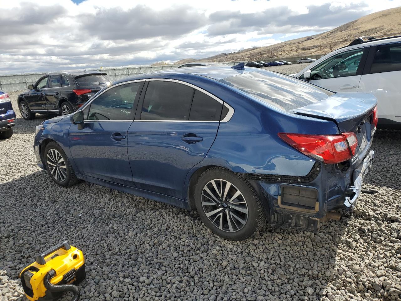 2019 Subaru Legacy - Image 2