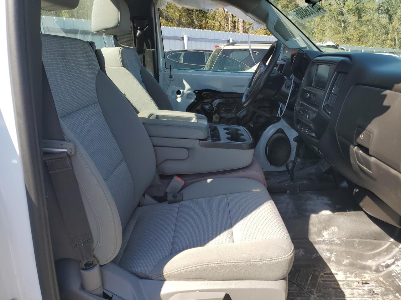 2018 GMC Sierra - Image 10