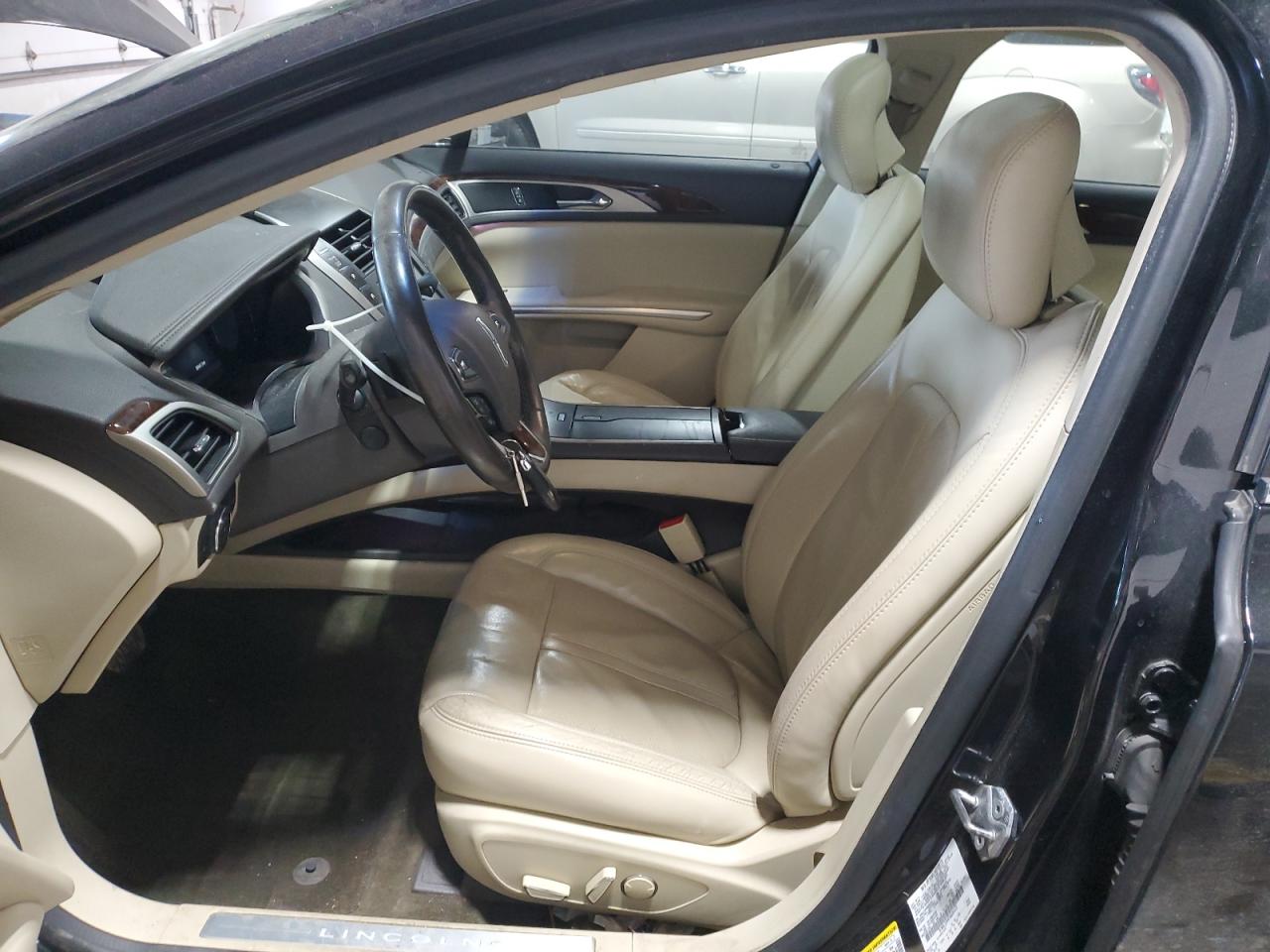 2015 Lincoln MKZ - Image 7