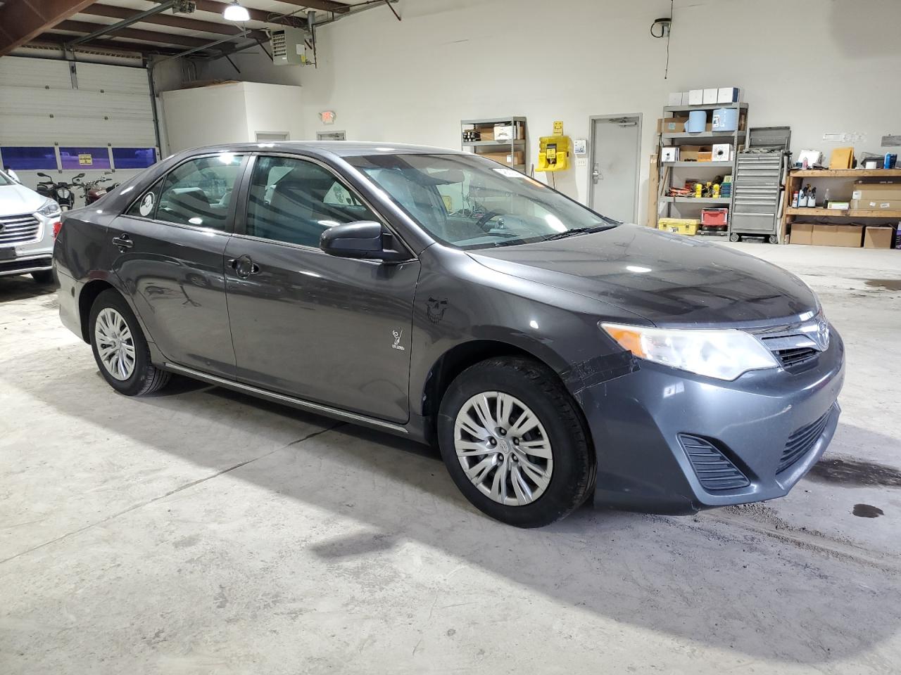 2013 Toyota Camry - Image 4