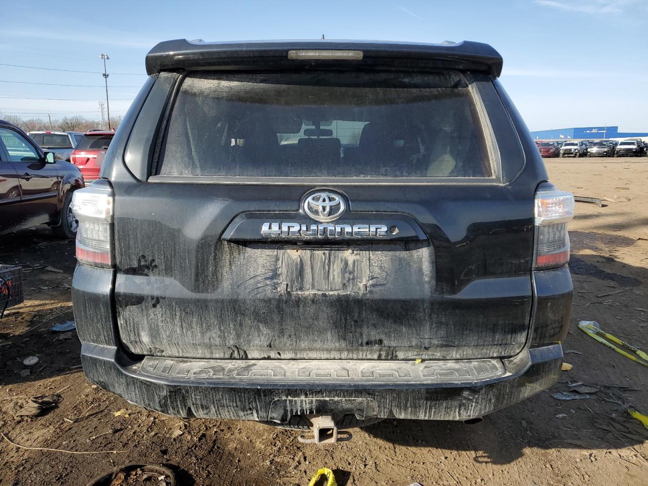 2016 Toyota 4Runner - Image 6